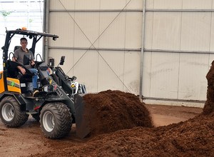 Electric-loader_g2200e_wheel-loader