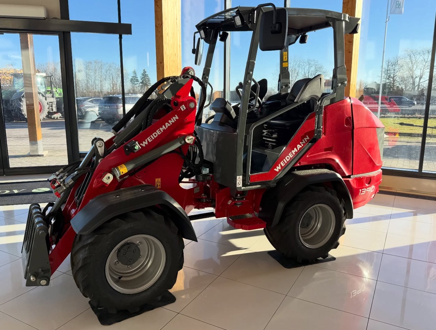 645790094_18054744644695349_6003448862936430446_n