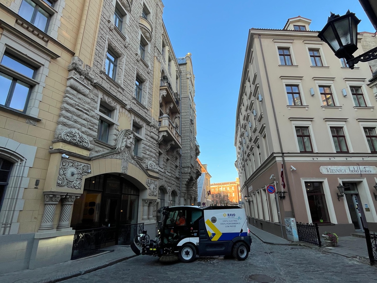 682705012_18005502449874856_9140876187984061740_n